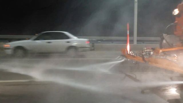 Красноярцам показали методы борьбы с пылью в жару смотреть онлайн