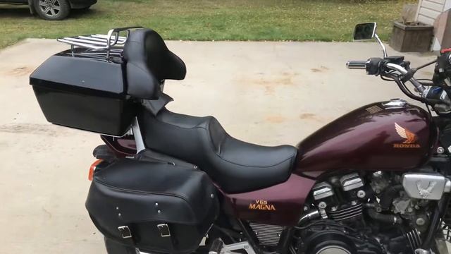 V65 Honda magna смотреть онлайн