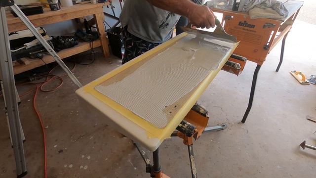 Roll and Tip Painting Technique. Followed with non-slip Kiwigrip смотреть онлайн