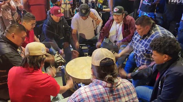 Whitetail Boyz (Contest Song) l (Fri) Gathering of Nations (GON) Powwow 2023 смотреть онлайн