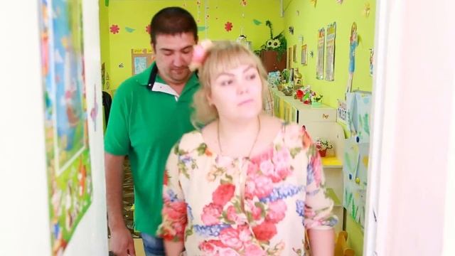 Подарок родителей детям на выпускной смотреть онлайн