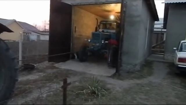 МТЗ тянет МТЗ,холодная обкатка двигателя,перед пуском,после кап ремонта! смотреть онлайн