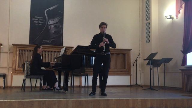 W. Mozart Clarinet Quintet A-dur K.581 (1 part) смотреть онлайн