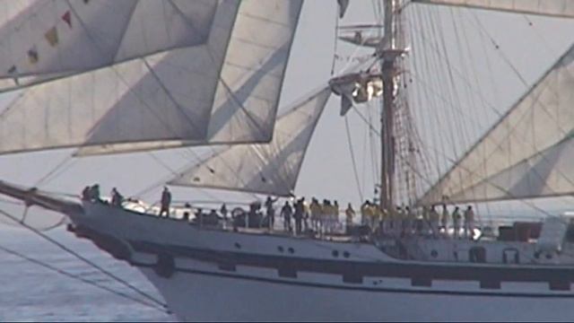 "Regata Bicentenario en Chile 2010" смотреть онлайн