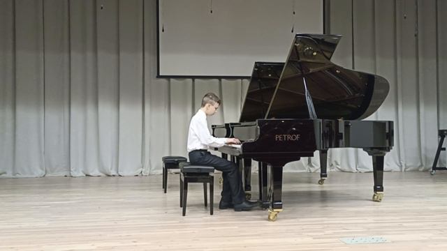 Ларионов Филипп К Черни ор. 299 этюд №31 F dur смотреть онлайн
