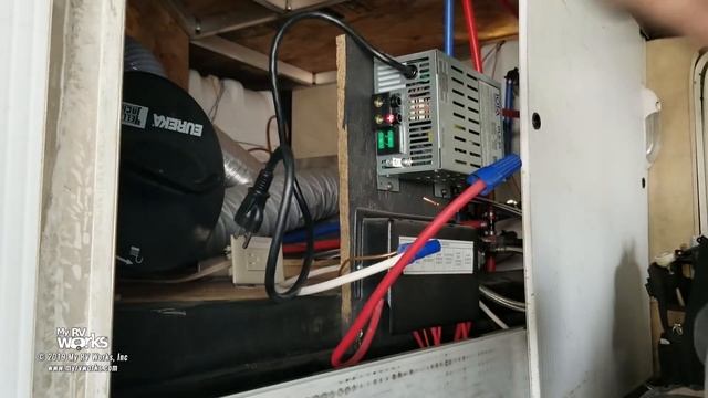 Check And Replace A Failed RV Converter смотреть онлайн