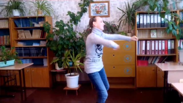 ВидеоБлог #4 "ДИАНА ТАНЦУЕТ". И Наташа там))) смотреть онлайн