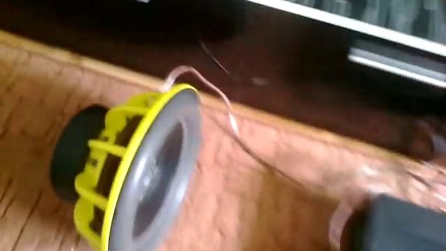 Deep Low!!! Must See!! смотреть онлайн
