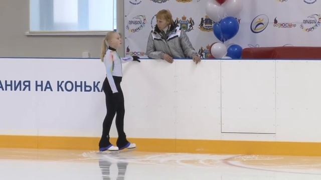 Зона Урала и Поволжья 2014 Прыжковые Полина ДУДИНА Тюменская область смотреть онлайн