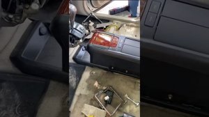 Замена центрального бардачка с lexus rx330