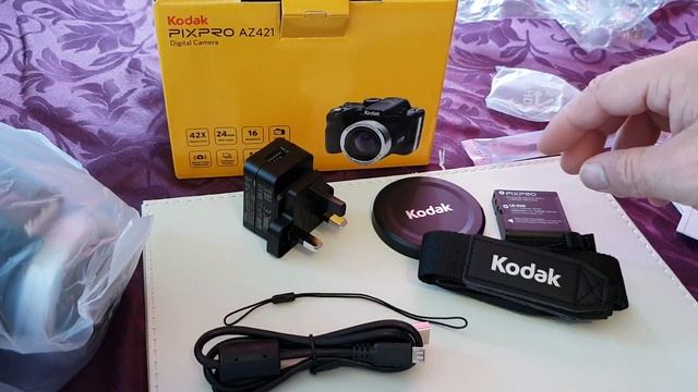 Kodak PIXPRO AZ421 16MP 42X ZOOM Digital camera смотреть онлайн