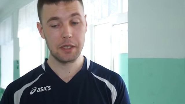 В 14 школе в волейболе состязались...педагоги и выпускники! смотреть онлайн