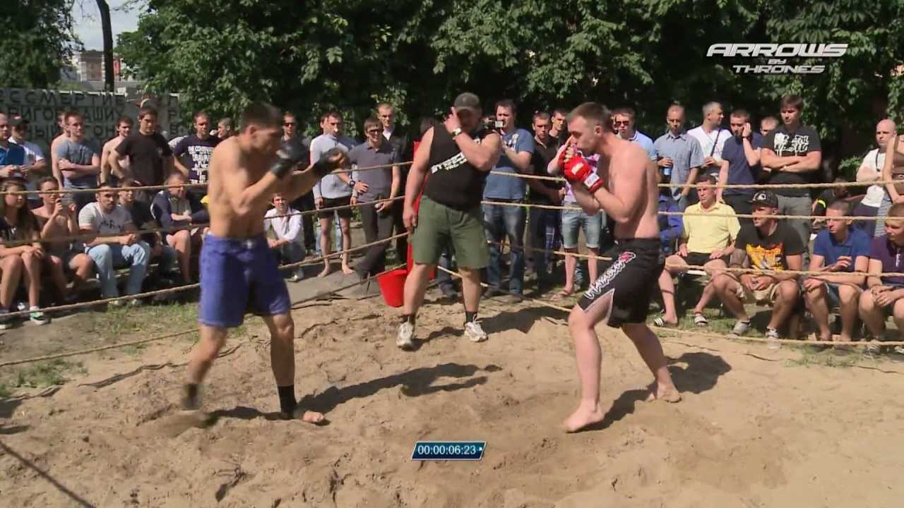 Чемпион мира против случайного бойца без правил смотреть онлайн