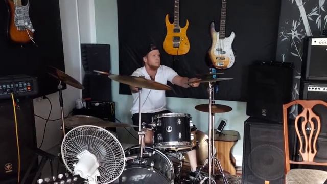 Русский Drum and Bass from "Проникающая Радиация" смотреть онлайн