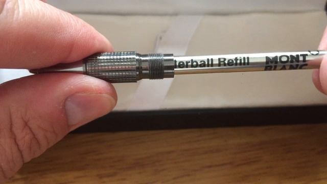 Случайная покупка:  ручка Montblanc Starwalker Black Platinum Ballpoint Pen. Обзор покупки