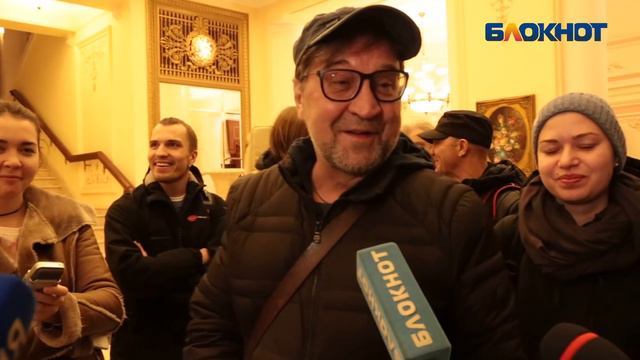 Лидер «ДДТ» - «Блокноту Волгограда»: «Я не больной, чтобы баллотироваться в президенты» смотреть онлайн