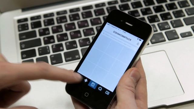 iPhone 4 на iOS 7: Стоит ли? смотреть онлайн