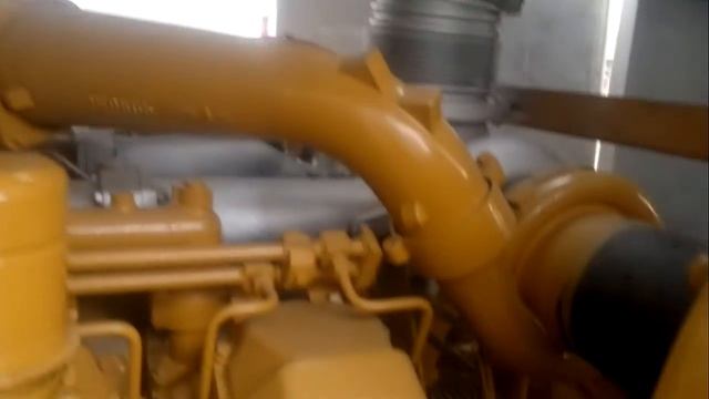 Пробный запуск двигателя Caterpillar 3512 после капремонта и монтажа в модуль ДГУ смотреть онлайн