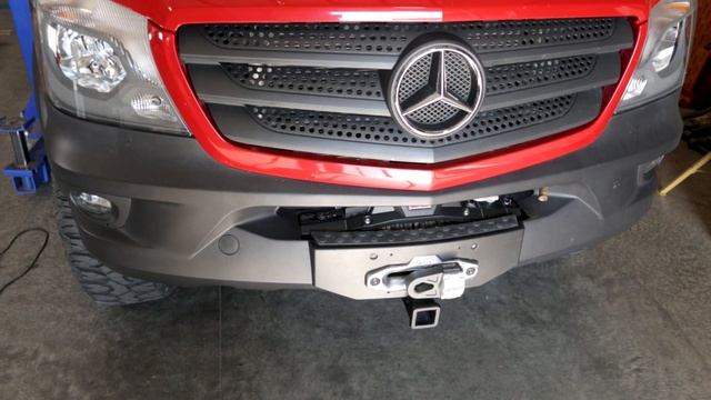 Van Compass Mercedes Sprinter Winch Bumper смотреть онлайн