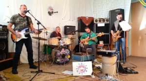 песня Проважала на разбой бабушка пирата група'Крізь час'Николай Снипич,Александр Милиенко,Владимир