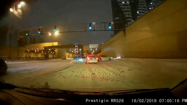 Каршеринг занесло на снегу смотреть онлайн