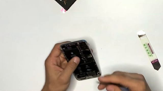 Замена аккумулятора на iPhone X смотреть онлайн