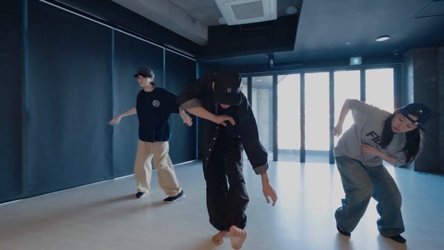 Aaron Taylor - Home / UNO Choreography смотреть онлайн