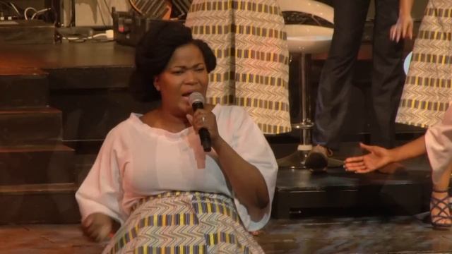 Tshwane Gospel Choir-Moya Waka (Live) Ft Goitsimang Nthite смотреть онлайн