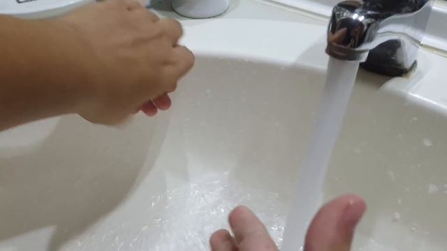 Efe neon renkli boyalarla boyama yaptı. смотреть онлайн