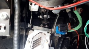 УСТАНОВКА ЭЛЕКТРОУСИЛИТЕЛЯ РУЛЯ НА ГРАНТУ.