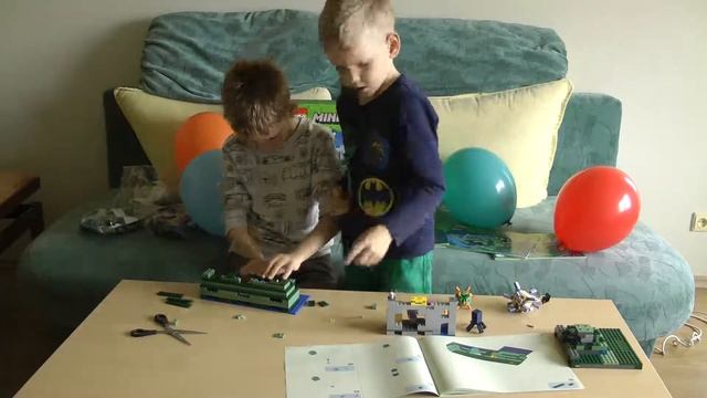 Lego Minecraft 21136 The Ocean Monument