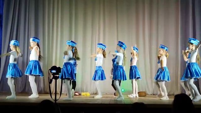 Танец "Лайнер" смотреть онлайн