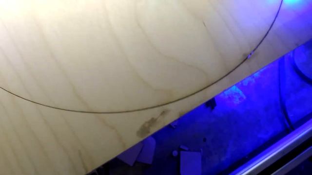 Китайский гравер пилит фанеру 6мм смотреть онлайн