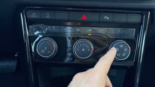 2023 Volkswagen T-Roc in-depth Walkaround смотреть онлайн