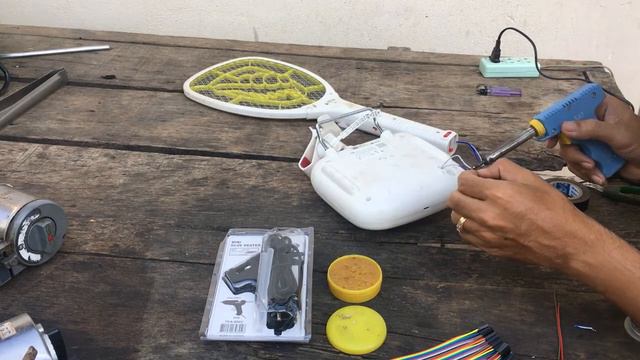 How to recycle mosquito bat / Remote Drone helps mosquito bat / Recycling / ការកែឆ្នៃប្រដាប់សាកថ្ម смотреть онлайн