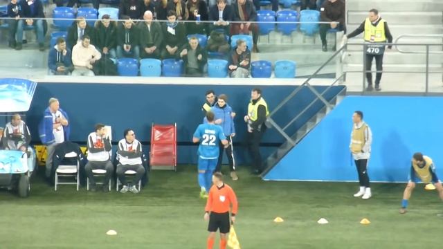 Зенит-Фенербахче. Артём Дзюба заступился за болельщика смотреть онлайн