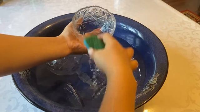 Шыны ыдысты айнадай етіп жалтырату әдісі. Хрусталь тазалау. смотреть онлайн