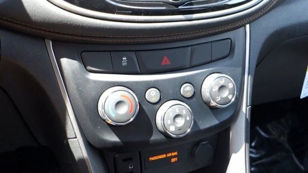 2020 Chevy Trax LT | Full Tour + Changes for 2020!