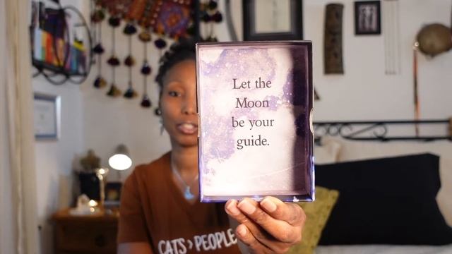 Moonology Oracle VS Moonology Manifestation Oracle | What's the Difference? | In Detail смотреть онлайн