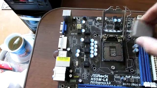 Вытаскиваем процессор из платы смотреть онлайн