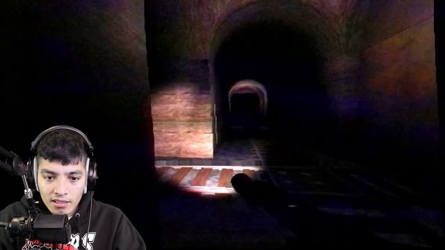 SCARY THOMAS THE TRAIN.EXE HORROR GAME (THOMAS THE TANK ENGINE) ESCAPING GIANT CENTIPEDE THOMAS