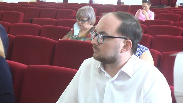 Задачи и планы. В администрации района прошла рабочая планёрка. смотреть онлайн