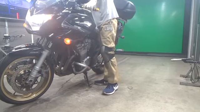 Suzuki GSF 1200 Bandit, 2006 год смотреть онлайн