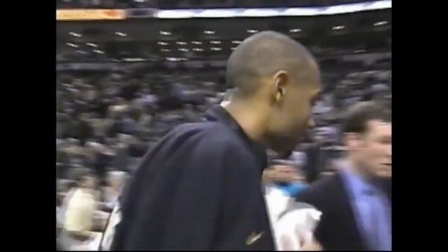 Grant Hill & Jerry Stackhouse Combine for 60 Points vs. Vince Carter and Tracy McGrady (2000) смотреть онлайн