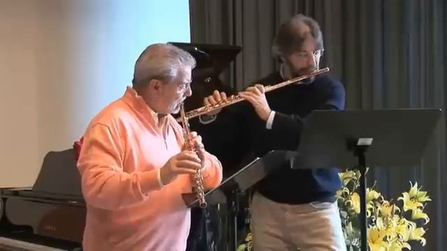 Raffaele Trevisani & Sir James Galway - F. Kuhlau Brillant Duo No. 1 Op. 102 смотреть онлайн