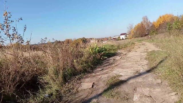 Иду на работу. Разговариваю. про маленькие зарплаты. нищебродское детство. Унизительная бедность. смотреть онлайн