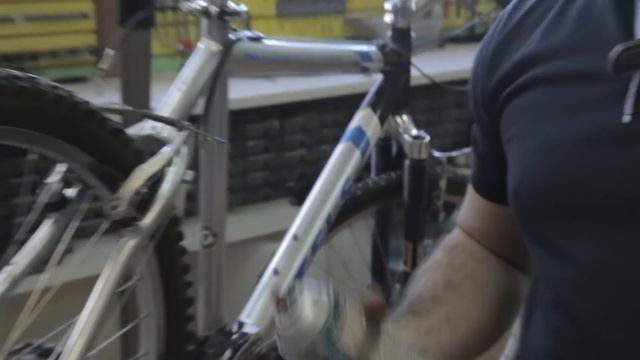 Смазка велосипедной цепи НЕ правильно... смотреть онлайн