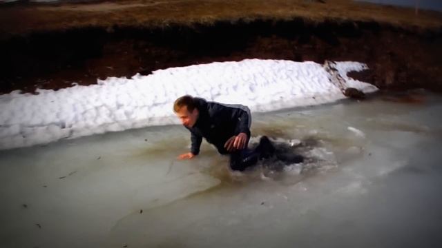 Ушёл под лёд смотреть онлайн