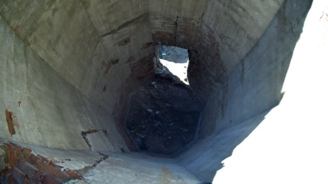 Водонапорная башня Винного склада Камышина. Настенная живопись 1934 года смотреть онлайн