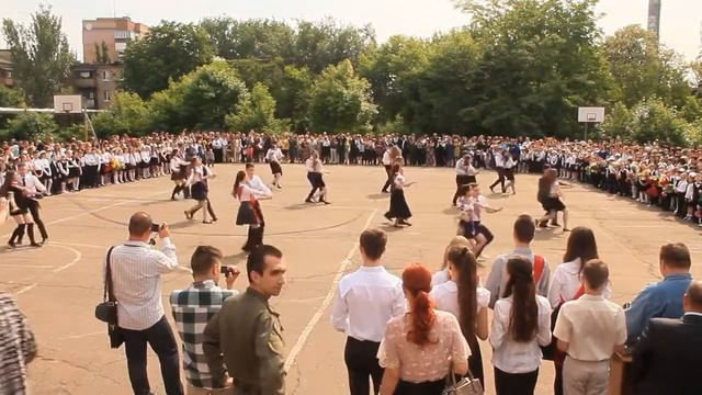 Лучший выпускной вальс Донецка.(Донецкая ГИТ №61) смотреть онлайн